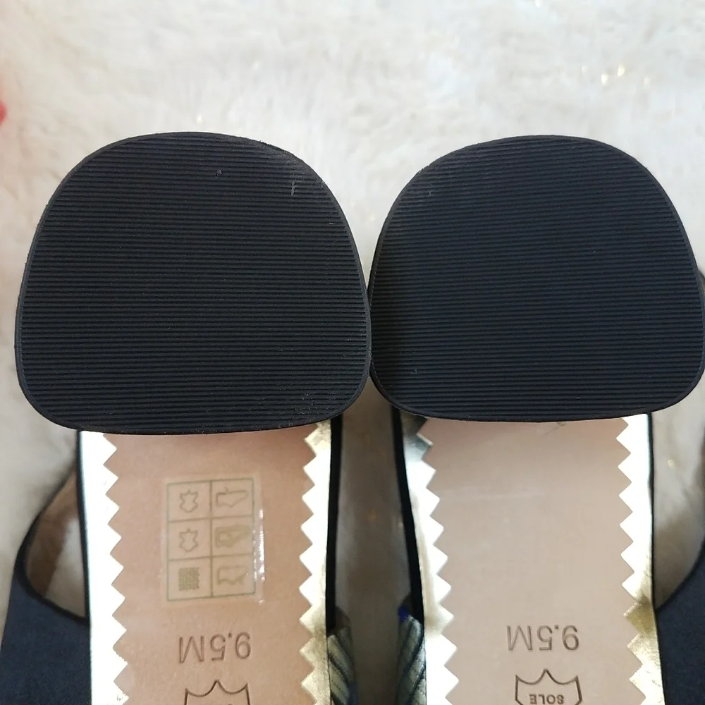 Tory Burch excellent size